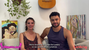 Lustery E962. Be And Ro Head Over Heels